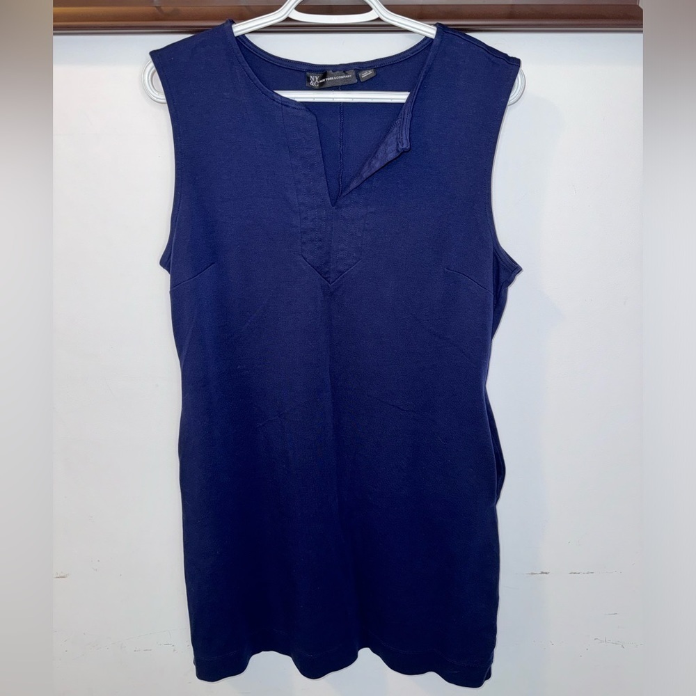 New York & Co Navy Blue Split-Neck
Shift Dress - City Knits Size Large